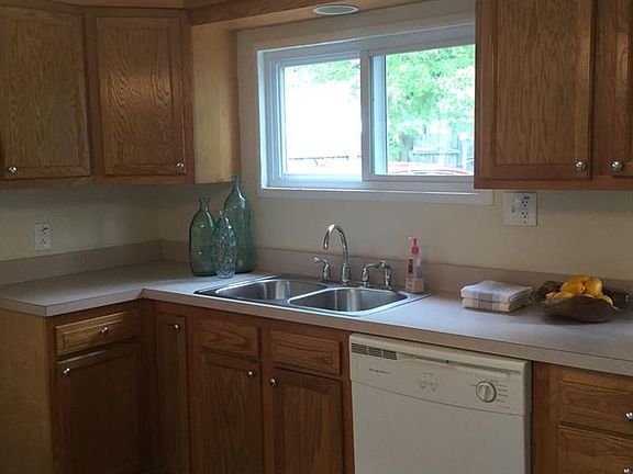 Nicely Done Kitchen!