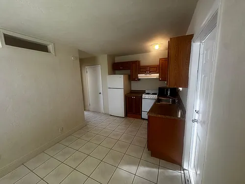 2228 Grant St #4 Photo 1 2228 Grant St #4 Photo 1