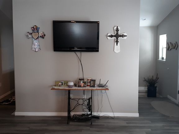 4th image of 1112 Loren Dr
