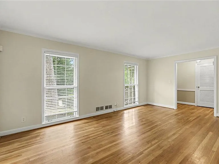 4725 Kitty Hawk Pl — Photo 5