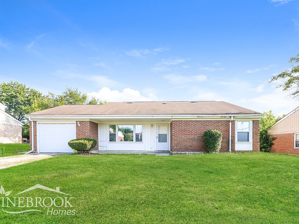 1st image of 6741 Shadowbrook Dr