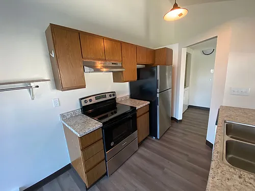 85D Center St Photo 1