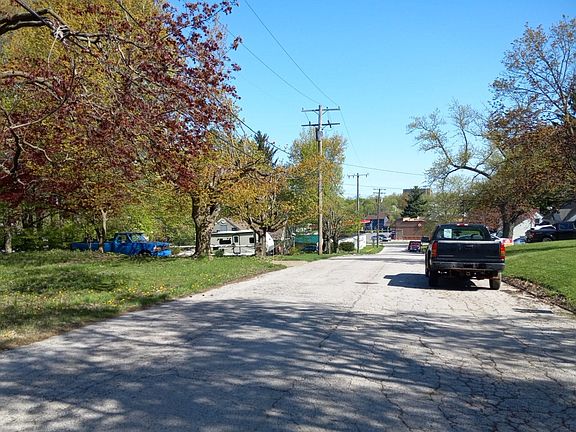 4th image of 5845 Knollwood Dr