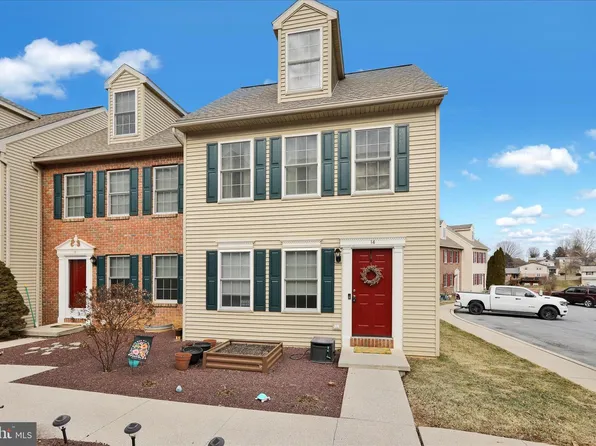 14 Weiser Ct, Womelsdorf, PA 19567