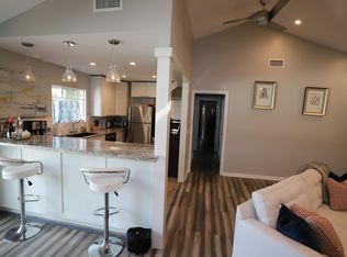 2009 1/2 Bataan Rd, Redondo Beach, CA 90278