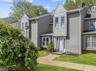 96 Suburban Blvd #16, Riverside, NJ 08075
