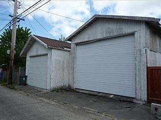 5th image of 1224 S Ainsworth Ave
