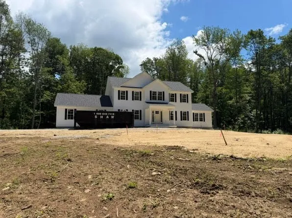 260 Hunt Rd #A, Oakham, MA 01068