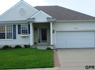 19320 N St, Omaha, NE 68135