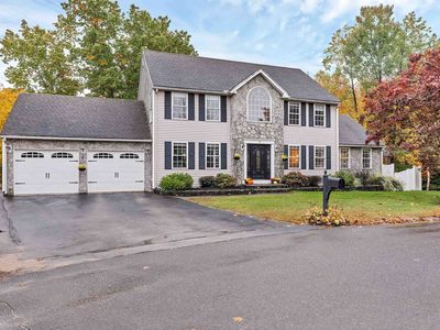 8 Kris Court, Hudson, NH, 03051