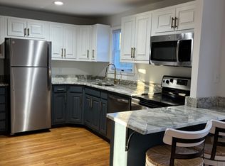 106 New Rd #1, Avon, CT 06001