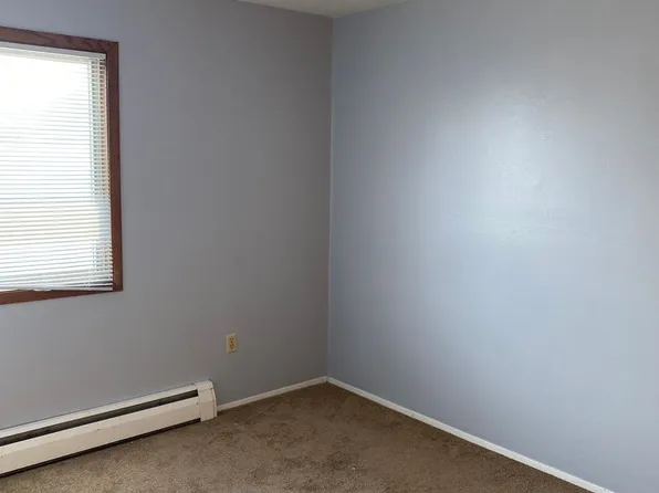 CVA - 1506 18 plex, 1506 6th Ave SW APT 8, Jamestown, ND 58401