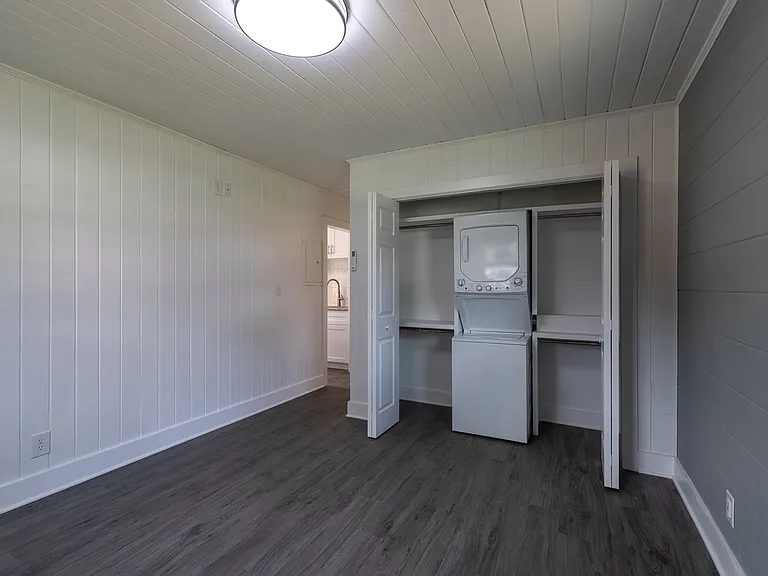 212 220th Avenue F SW — Photo 10