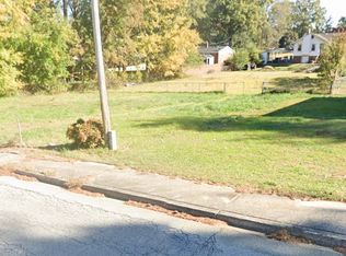 552 Springdale Dr, Clinton, SC 29325