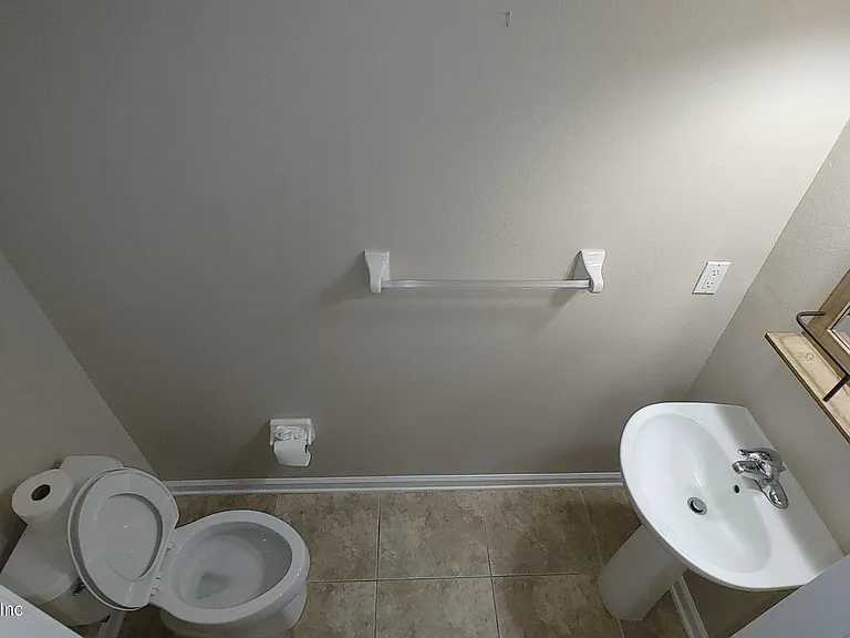 11225 Campfield Cir — Photo 17