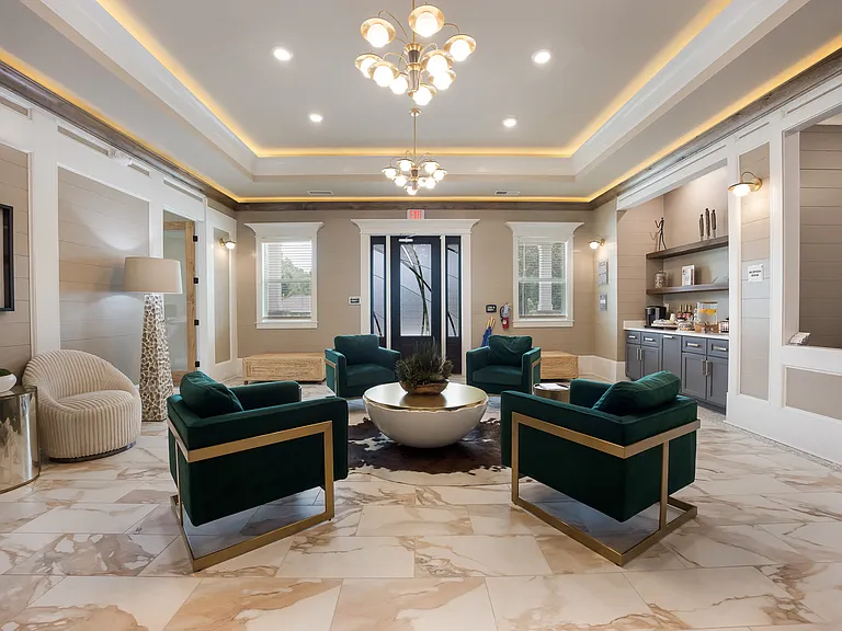 Capital Grand — Photo 15