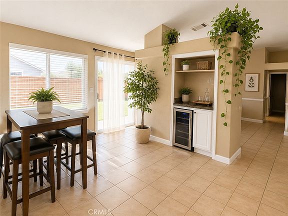 5th image of 11796 Begonia Rd