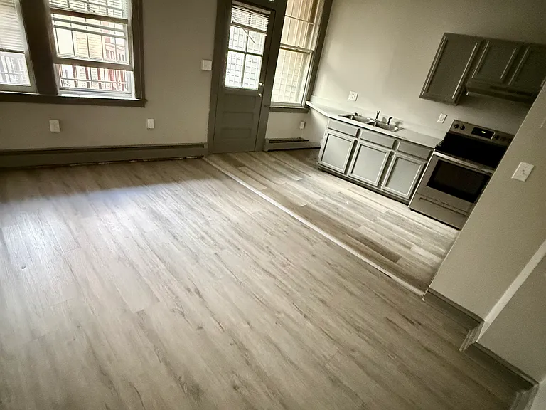 926 Asylum Ave #201 — Photo 13