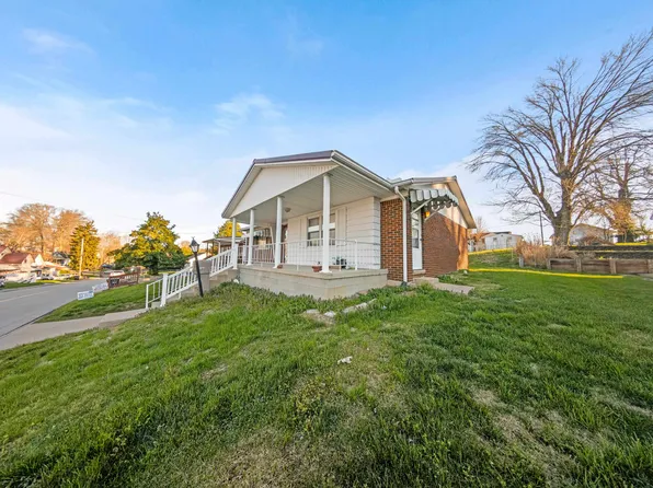 2711 Beech St, Ashland, KY 41102