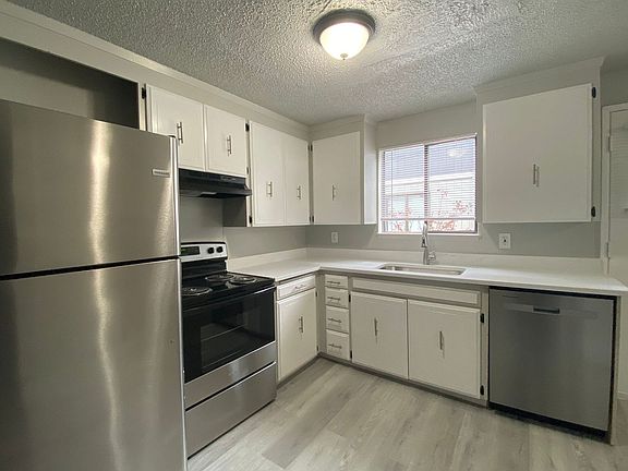 5th image of 305 Pattison St NE APT 2