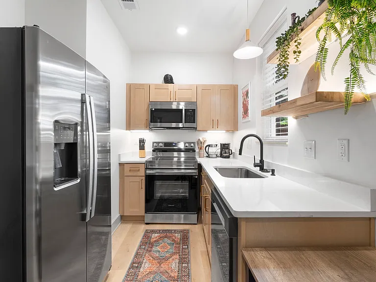 530 Continental Dr #A — Photo 8