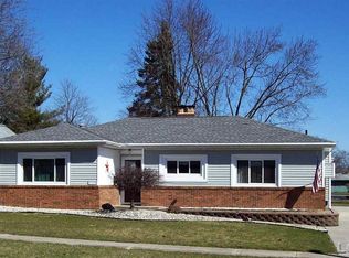 560 Budlong St, Adrian, MI 49221