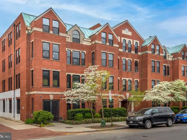 649 C St SE APT 205, Washington, DC 20003