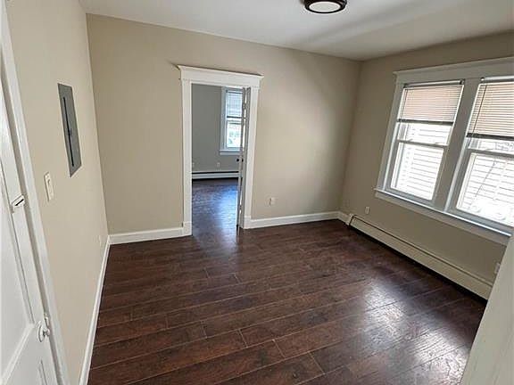 5th image of 97 Harvey St #1