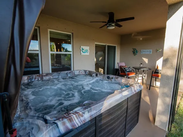 1662 SE North Blackwell Drive, Port St Lucie, FL 34952