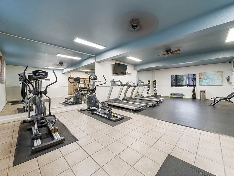 Deerfield Estates - First Months Rent FREE *Select Units Only* — Photo 56