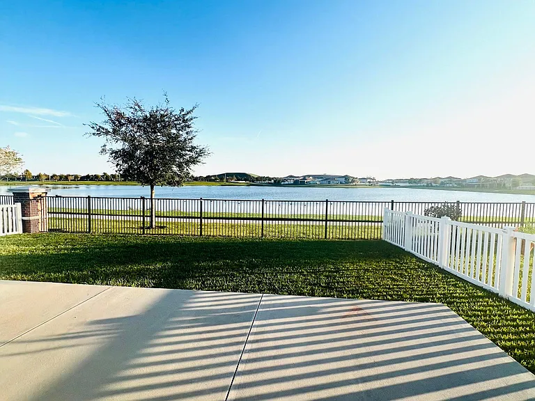 11321 Leland Groves Dr — Photo 41