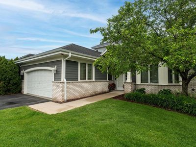 765 Bay COURT #B, Brookfield, WI, 53005
