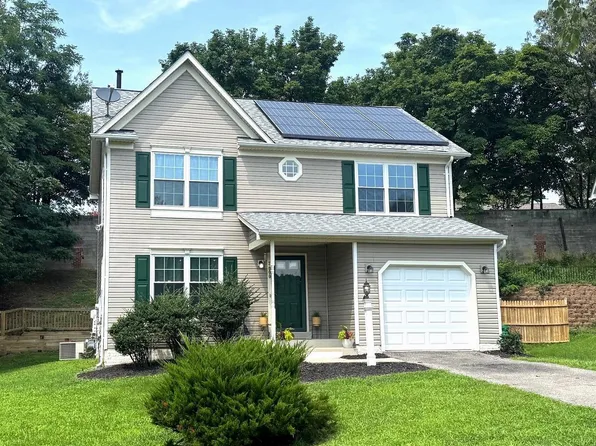 2000 Chita Ct, Temple Hills, MD 20748