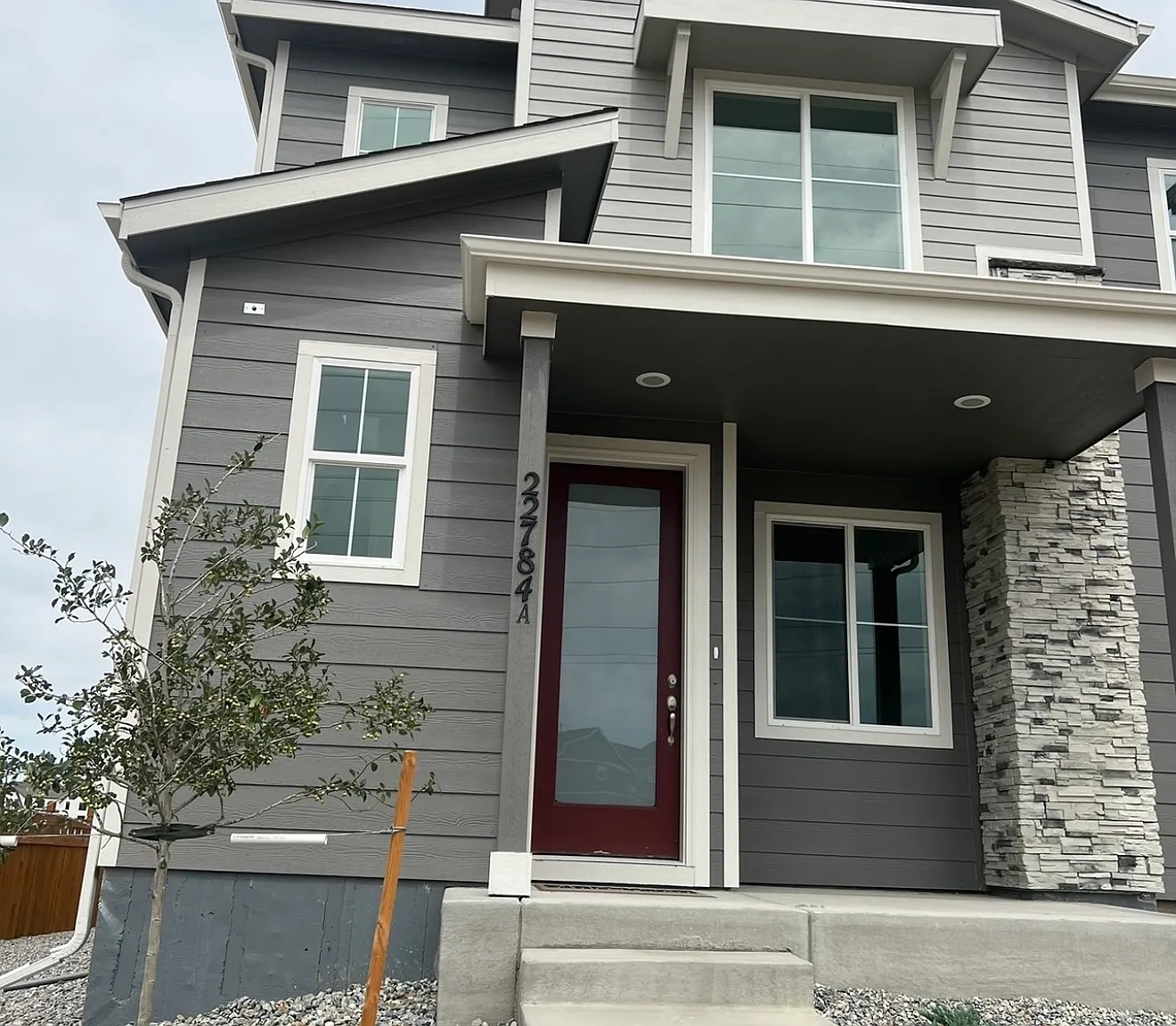 3 bed, 1438 sqft, $2,850 — Photo 1