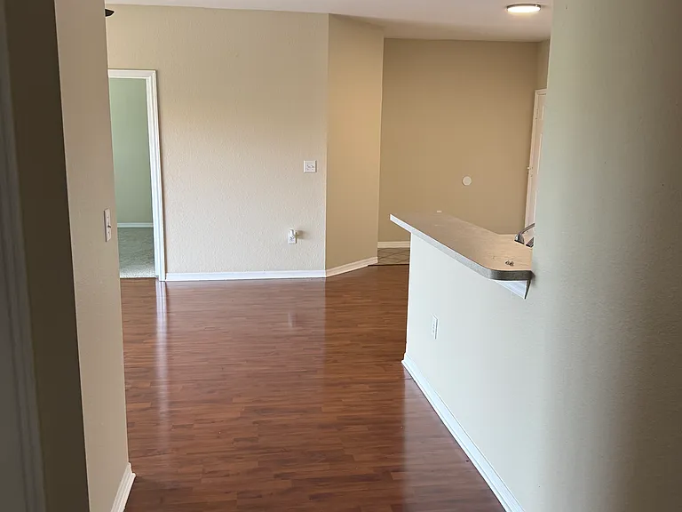 5475 Vineland Rd #8313 — Photo 42