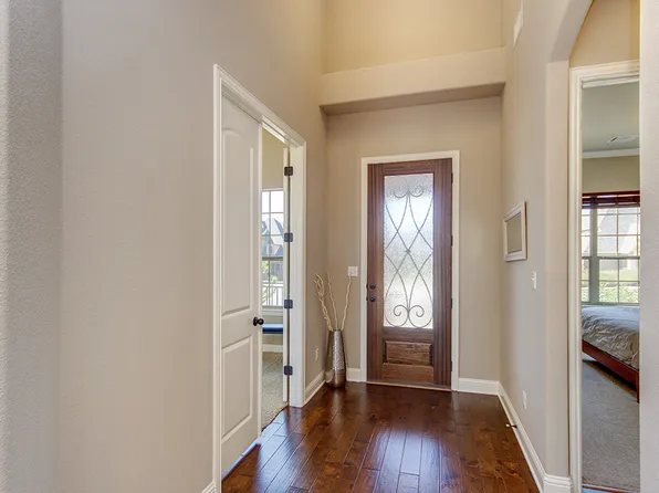 5700 Lipan Apache Bnd, Austin, TX 78738