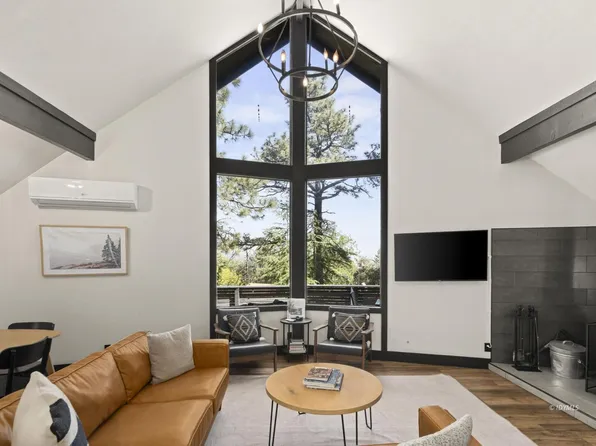 24830 Marion Ridge Rd, Idyllwild, CA 92549