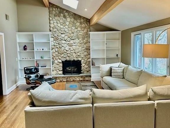 5th image of 71 High Point Rd