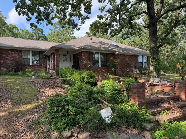 2904 Cedar Valley Dr, Greenwood, AR 72936