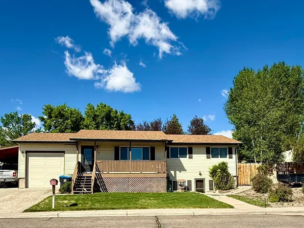 2305 New Hampshire St, Green River, WY 82935