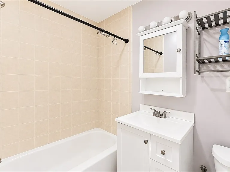 128 Trenton St #3 — Photo 7
