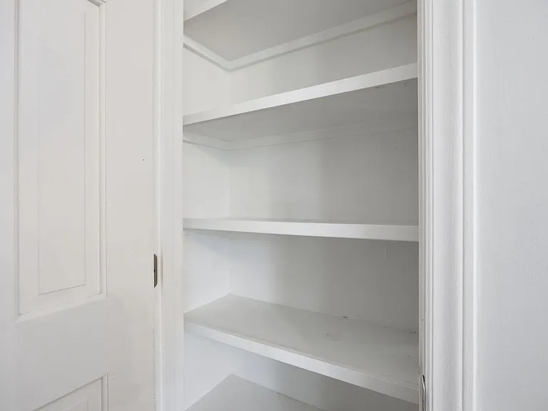1000 Hornbuckle Ct — Photo 13