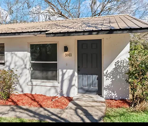 5911 NW 9th St #5911 Photo 1