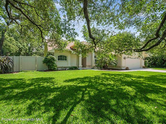 2nd image of 14203 Pepperwood Ct