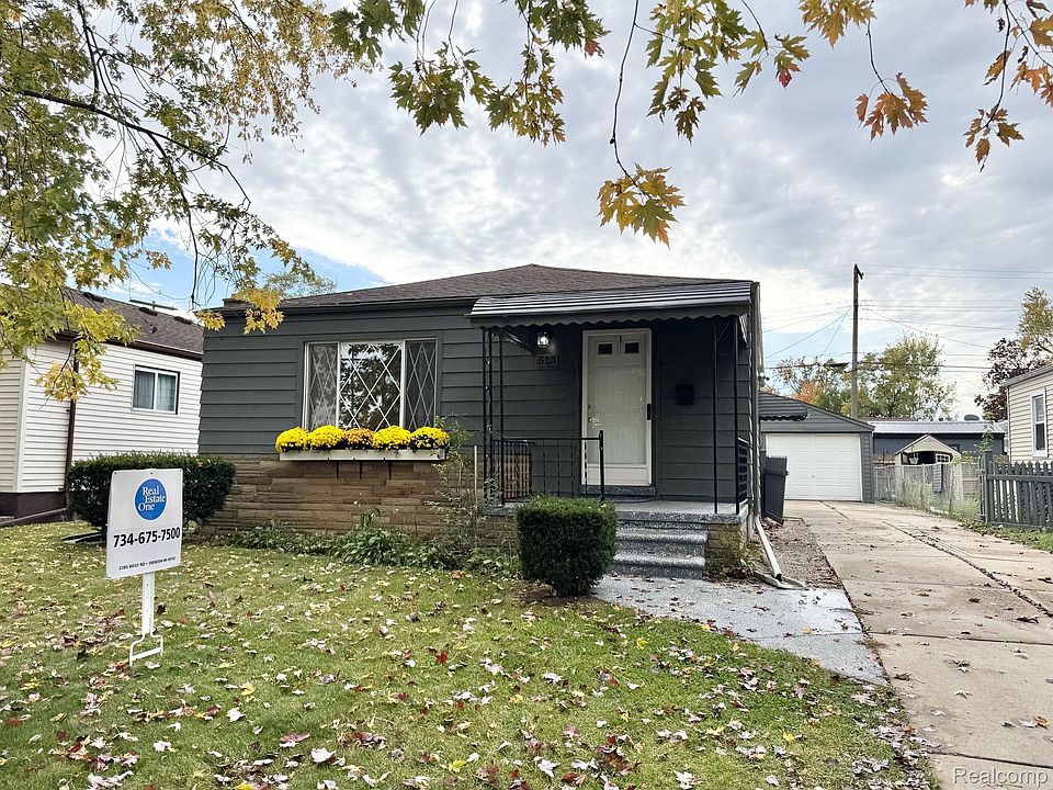 1st image of 513 Cleophus Pkwy