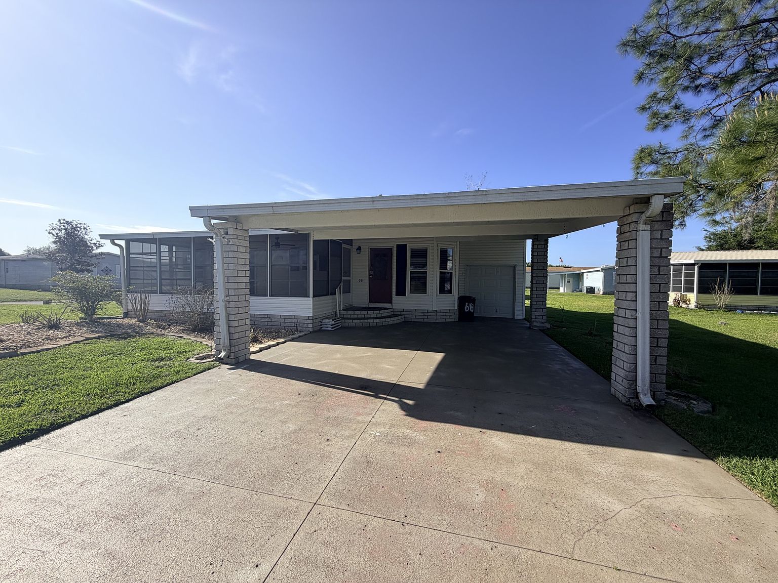 66 Hewlett Dr #66