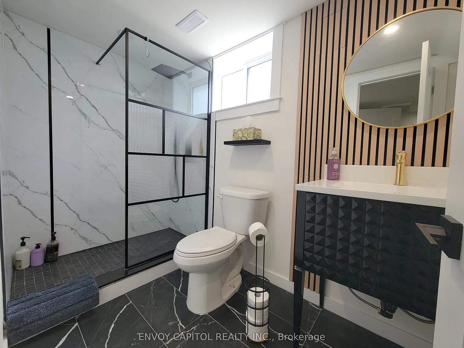 2 bed, $2,600 — Photo 4
