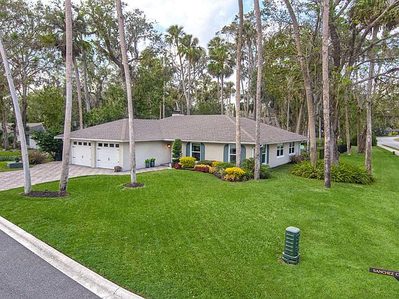 5th image of 101 Sanchez Ct