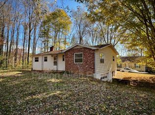 18 Sun Haven Dr, Asheville, NC 28806