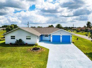 304 NE 7th Ter, Cape Coral, FL 33909